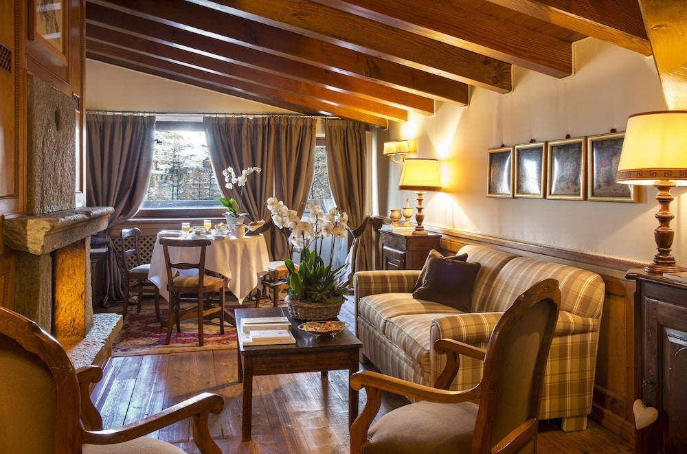 Hotel Hermitage Relais & Chateaux Breuil-Cervinia Exteriör bild