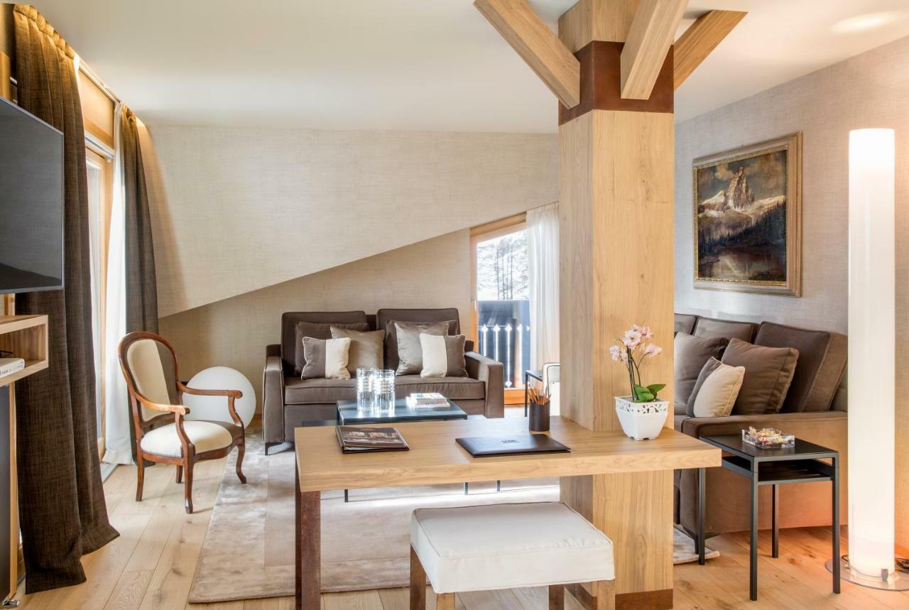 Hotel Hermitage Relais & Chateaux Breuil-Cervinia Exteriör bild