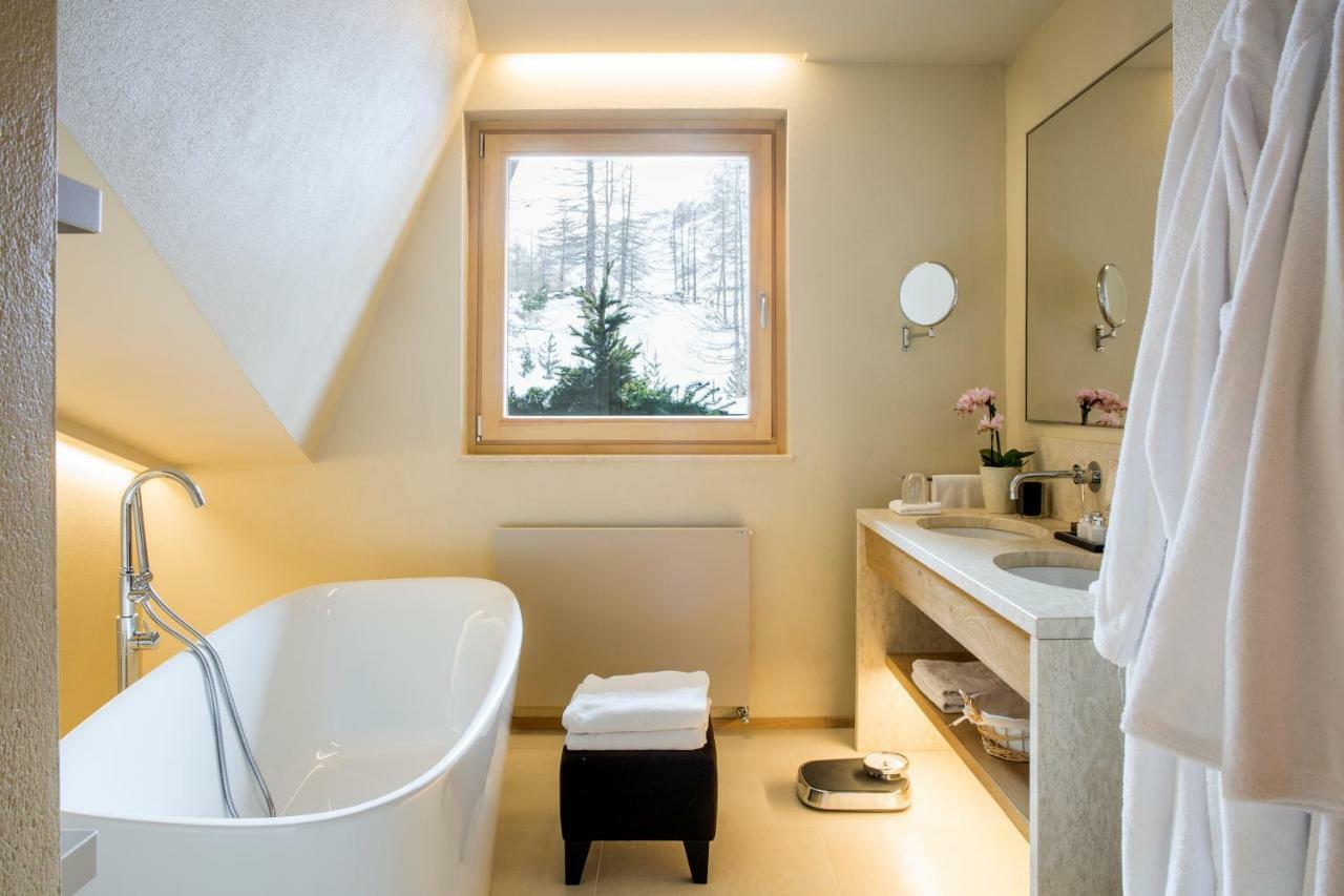 Hotel Hermitage Relais & Chateaux Breuil-Cervinia Exteriör bild